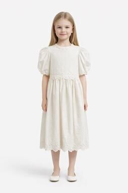 1980s Ruth of Carolina Ivory Lace Trim Girls formal Puff Sleeve Dress USA age 8